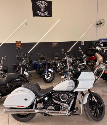 HARLEY-DAVIDSON SPORT GLIDE 